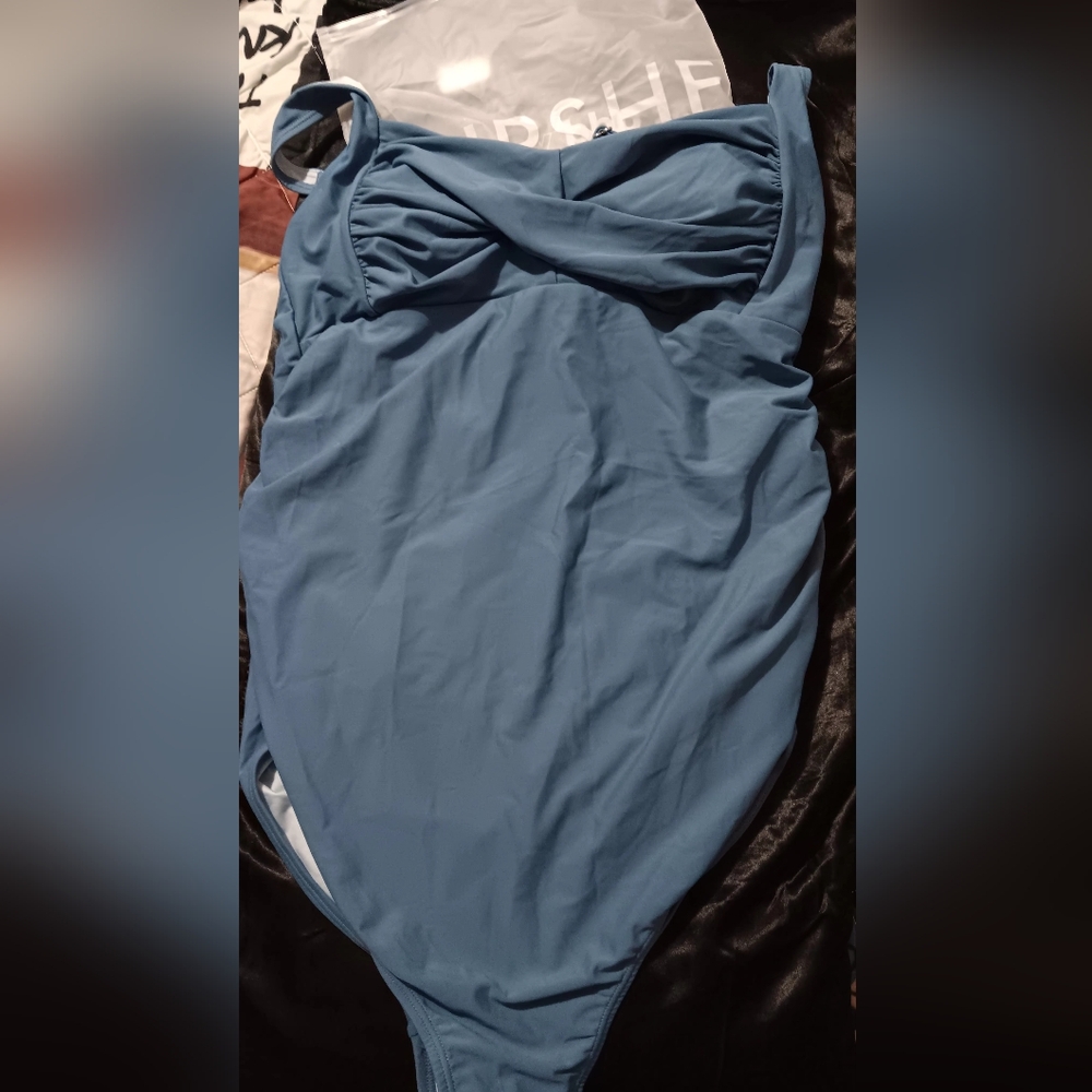 Cupshe Classic Blue Garment